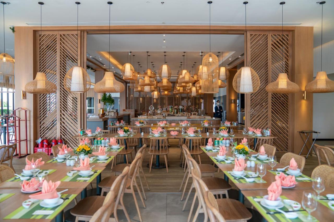 Oakwood Ha Long Hotel Bagian luar foto
