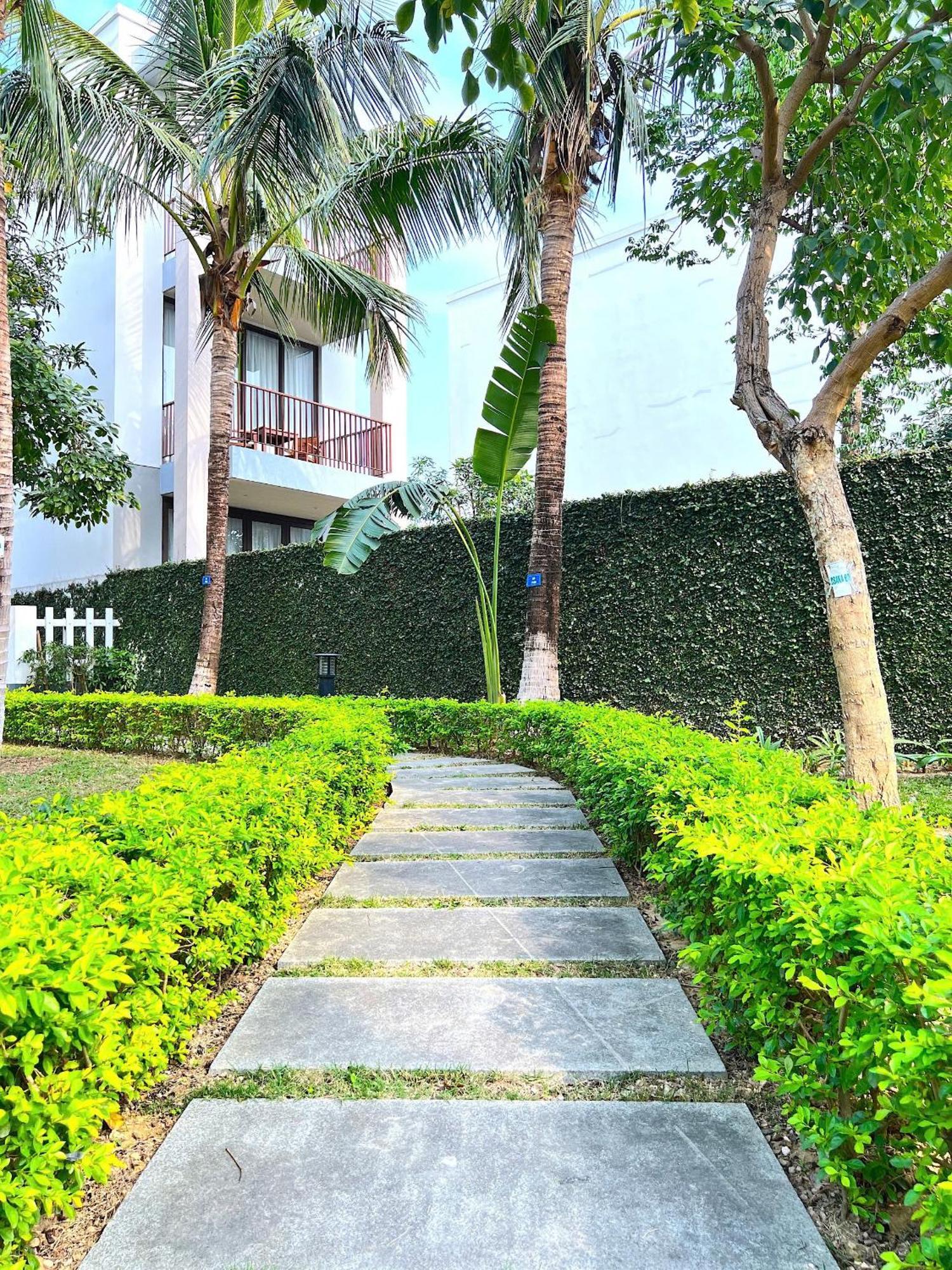 Oakwood Ha Long Hotel Bagian luar foto