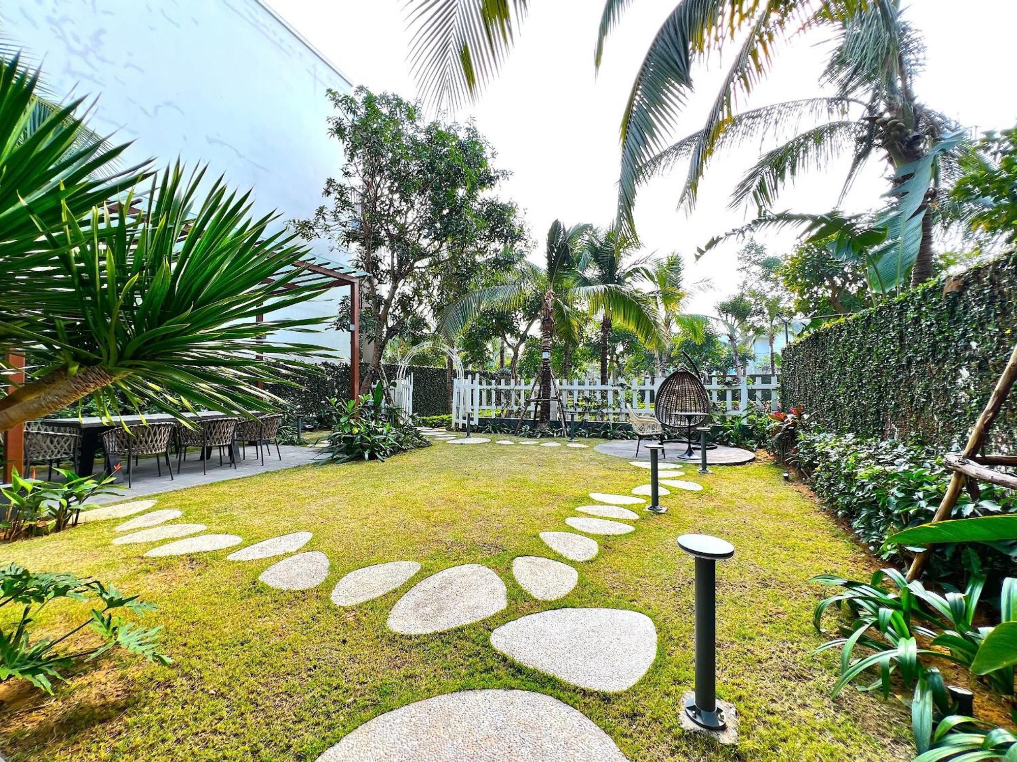 Oakwood Ha Long Hotel Bagian luar foto