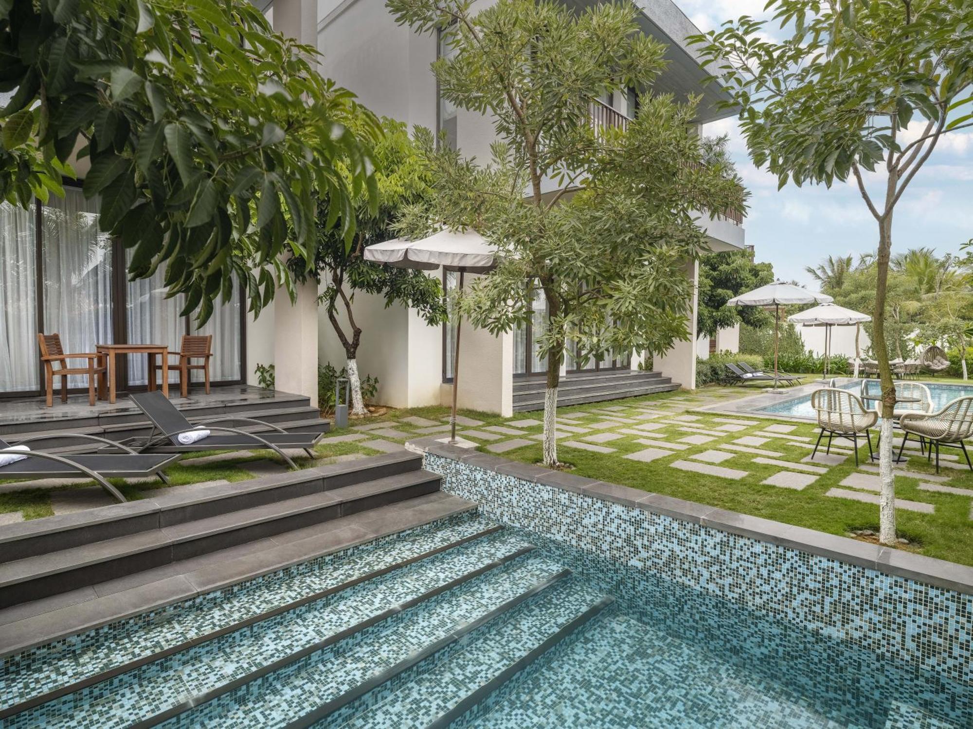Oakwood Ha Long Hotel Bagian luar foto
