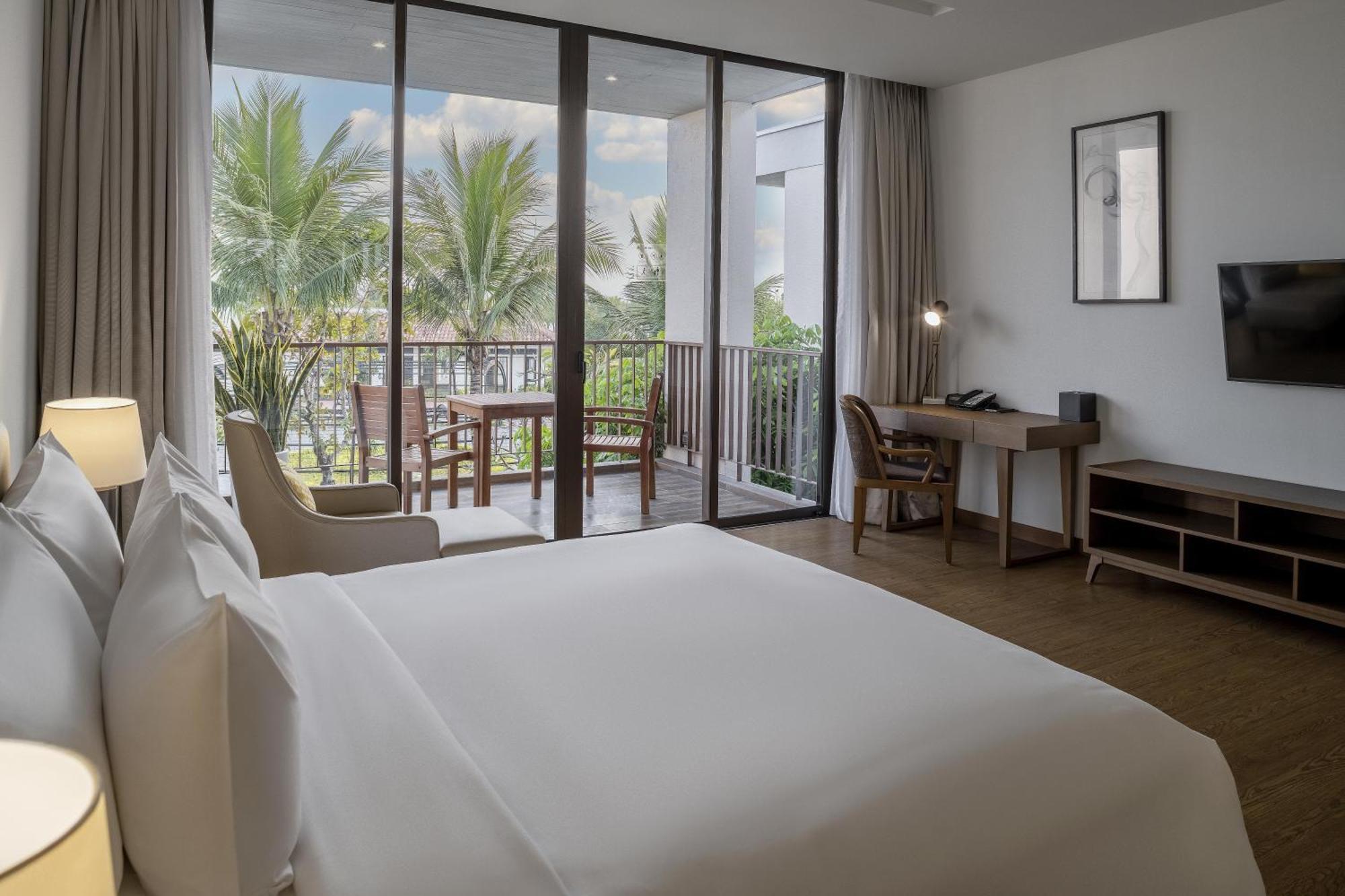 Oakwood Ha Long Hotel Bagian luar foto